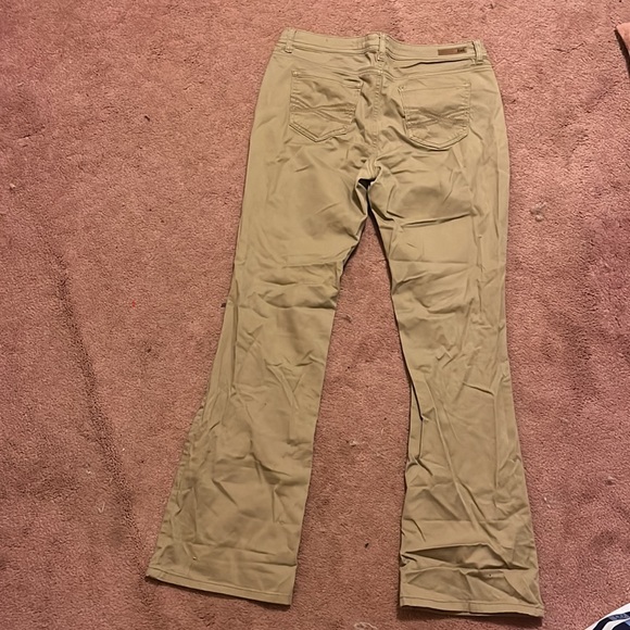Khaki pants, lightly worn, great condition - Picture 2 of 2